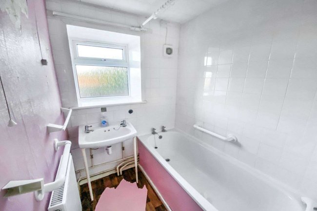 18 Olivia Road, Brampton, Huntingdon, Cambridgeshire, PE28 4RP 5