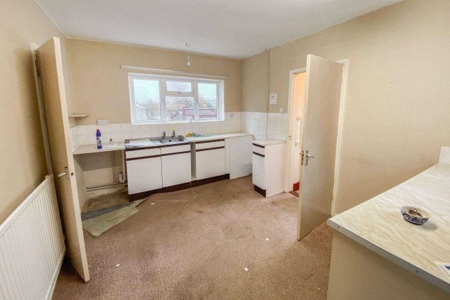 64 Fenton Road, Warboys, Huntingdon, Cambridgeshire, PE28 2SL
 1