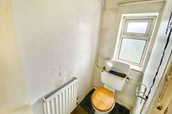 18 Harris Lane, Wistow, Huntingdon, Cambridgeshire, PE28 2QG
 3