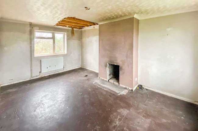 18 Harris Lane, Wistow, Huntingdon, Cambridgeshire, PE28 2QG
 3