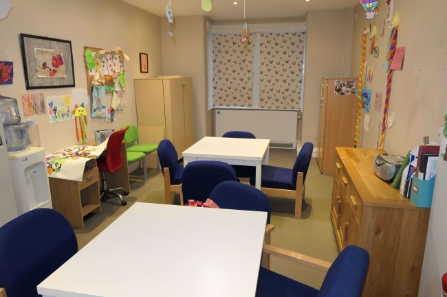 2 Essex Road, Dartford, Kent, DA1 2AU
 6