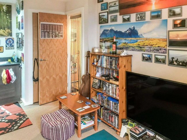 12 Micklegate House, Pontefract, West Riding WF8 1PD
 10