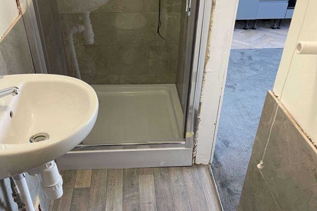 545-547 Cricklade Road, Swindon, SN2 1AH 10