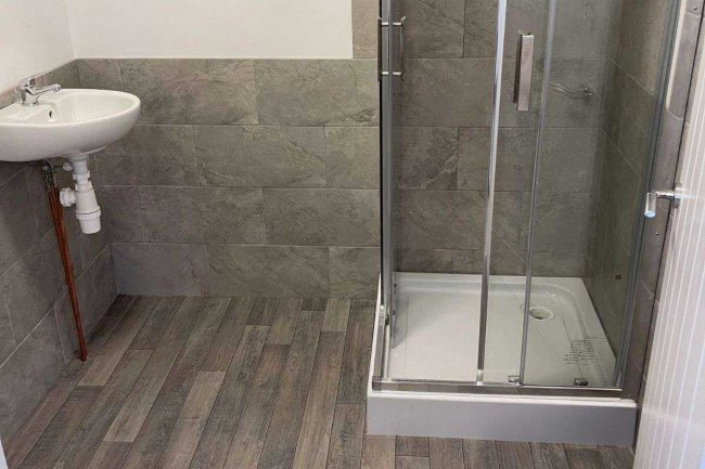 545-547 Cricklade Road, Swindon, SN2 1AH 10