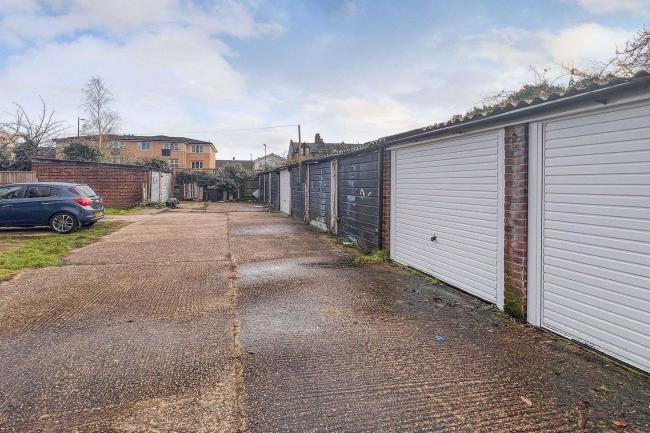 Garage 13 at the rear of 78/104 Albert Road, London, SE25 4JW
 6