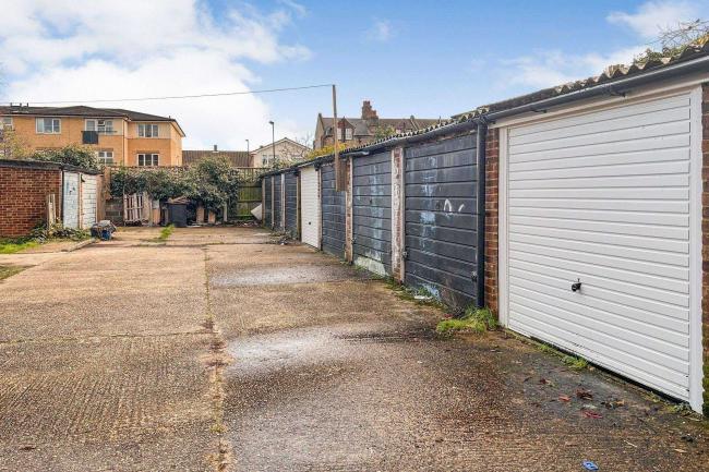 Garage 13 at the rear of 78/104 Albert Road, London, SE25 4JW
 6