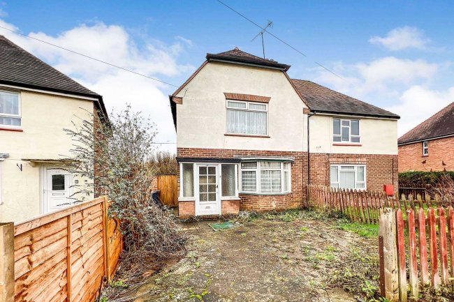 17 Mannock Road, Wellingborough, Northamptonshire, NN8 2BJ
 7