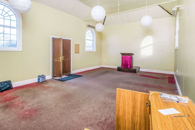 Kinsham Baptist Church, Chapel Lane, Kinsham, Tewkesbury, GL20 8HS 2