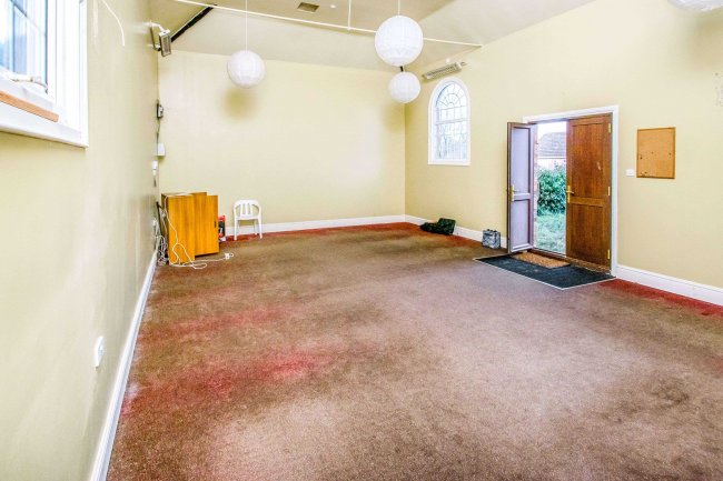 Kinsham Baptist Church, Chapel Lane, Kinsham, Tewkesbury, GL20 8HS 2