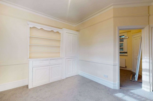 1 2 4 and 5 Parkside, Golfe Road, Ilford, Essex, IG1 1SX
 3