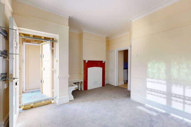 1 2 4 and 5 Parkside, Golfe Road, Ilford, Essex, IG1 1SX
 3