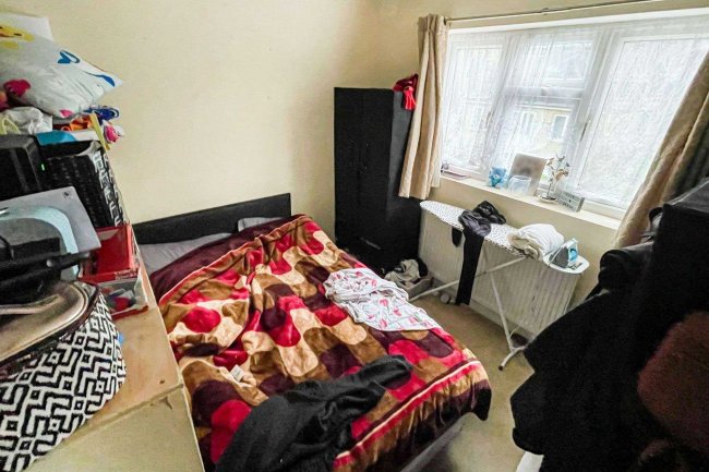 36A West View Drive, Woodford Green, IG8 8LU 8