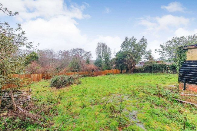 The Rest, Station Road, North Chailey, Lewes, East Sussex, BN8 4HG
 9