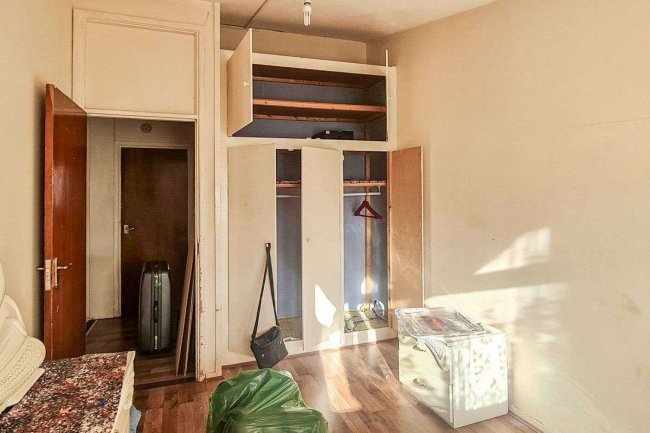 13 Muir Street, North Woolwich, London, E16 2HL 5