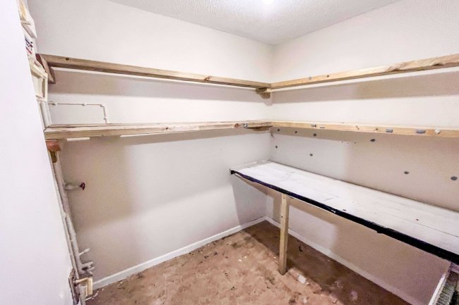 7 Knight Way, Dunmow, Essex, CM6 1UL 2