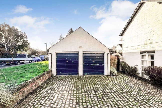 17 Orchard Road, Stevenage SG1 3HE 4