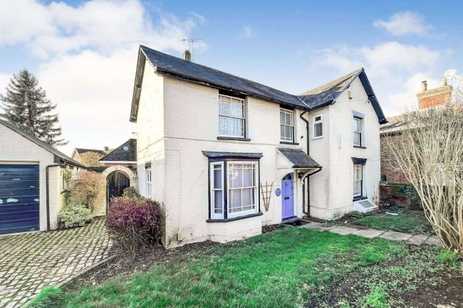 17 Orchard Road, Stevenage SG1 3HE 4