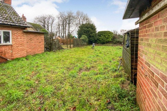 2 Glanville Cottages, Broad Hinton, Swindon, SN4 9PG 7