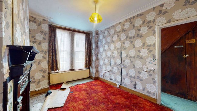 52 Khartoum Road, Tooting, London SW17 0HZ 8