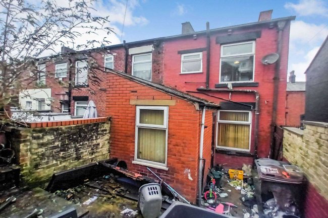 100 Raper Street, Oldham, OL4 2BL 8
