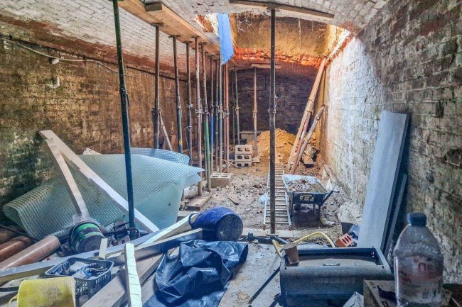 8 Preston Place, 23a Preston Street, Faversham ME13 8NZ 2