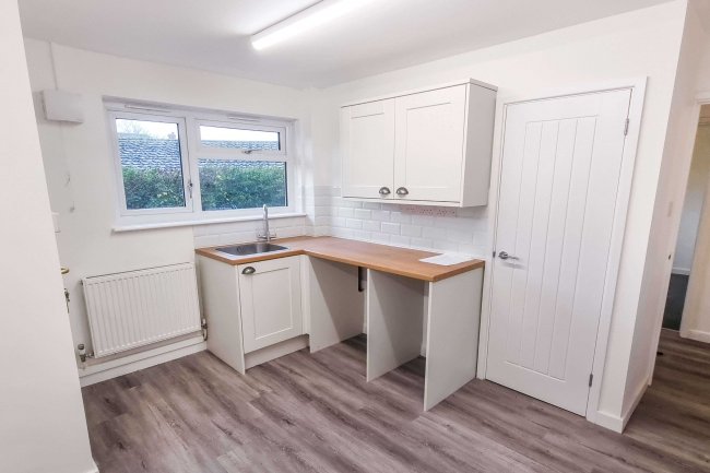 Ashlea, 7 Bath Road, Sturminster Newton, DT10 1DX
 8