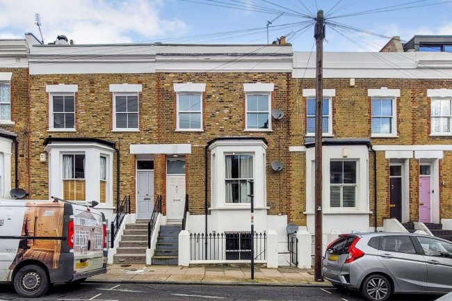 65B Bennerley Road, Battersea, London, SW11 6DR  10