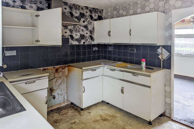 46 Dutton Way, Iver, SL0 9NX 1