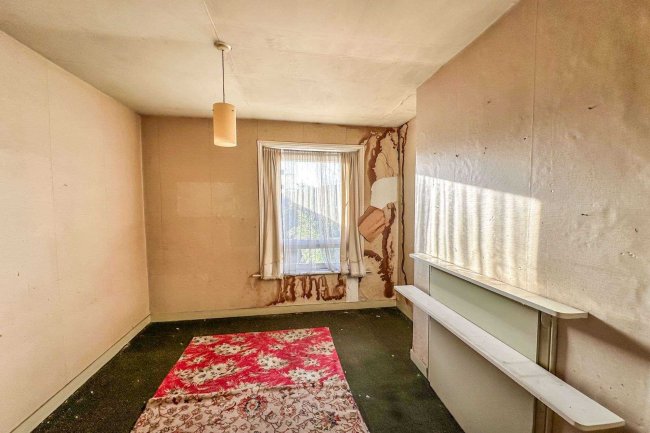 14 Oxford Avenue, Southampton, Hampshire, SO14 0BP 3