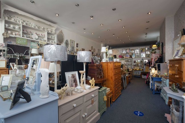 207 Hamlet Court Road, westcliff- on- sea, Essex, SS0 7EL 7