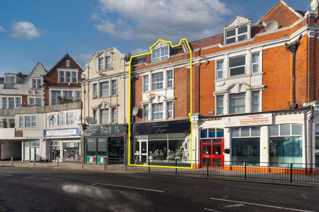 207 Hamlet Court Road, westcliff- on- sea, Essex, SS0 7EL 7