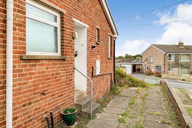 24 Middlebrook Drive, Bradford, West Yorkshire, BD8 0EU 6