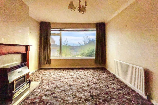 24 Middlebrook Drive, Bradford, West Yorkshire, BD8 0EU 6