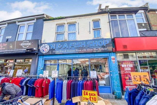 152 High Street, Walthamstow, London E17 7JS 1