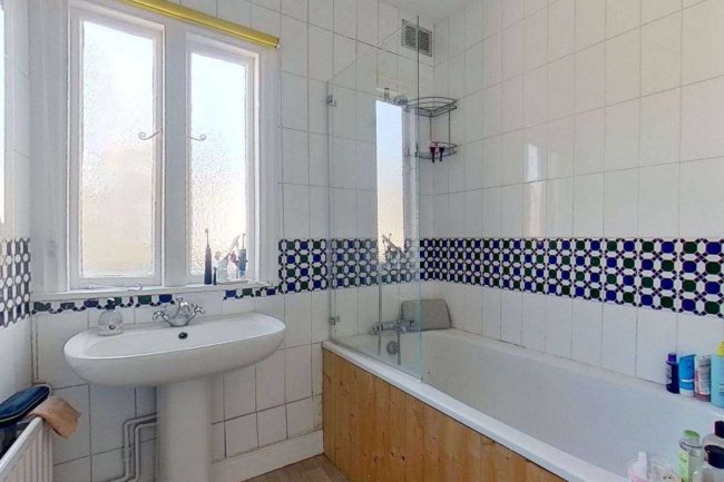 The Baring Arms, 55 Baring Street, London N1 3DS 1