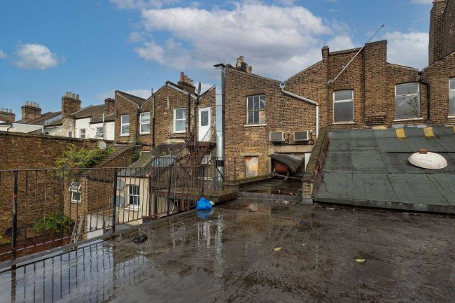 13-15 London Road, Croydon, CR0 2RE
 7