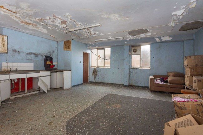 13-15 London Road, Croydon, CR0 2RE
 7