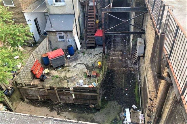 13-15 London Road, Croydon, CR0 2RE
 7