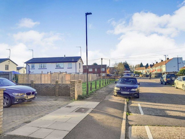 Land, Marrilyne Avenue, Enfield, EN3 6EQ 9