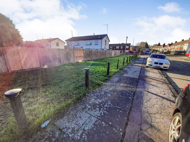 Land, Marrilyne Avenue, Enfield, EN3 6EQ 9