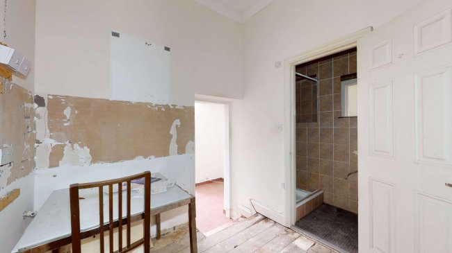 20 Hetley Road, Shepherds Bush, London, W12 8BB
 5