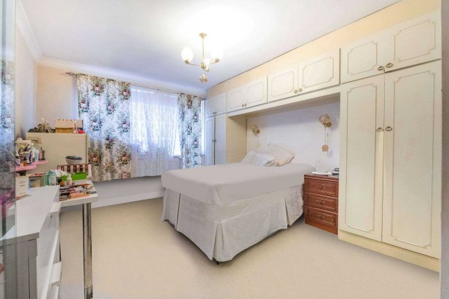 8 Northumberland House, 237 Ballards Lane, Finchley, London N3 1LB 9