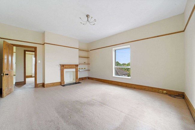 10 Cambridge Road, Colchester, Essex, CO3 3NS 5