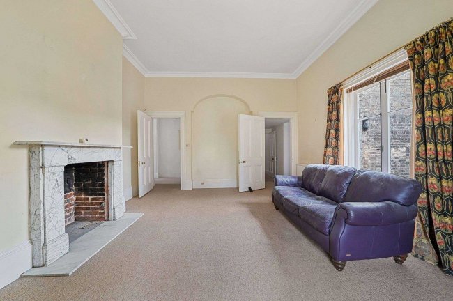 10 Cambridge Road, Colchester, Essex, CO3 3NS 5