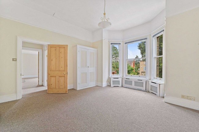 10 Cambridge Road, Colchester, Essex, CO3 3NS 5