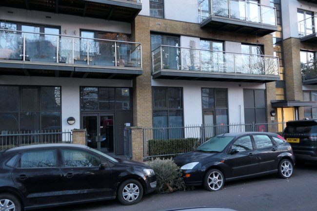 20A (Unit 6) Gwynne Road, Battersea, London SW11 3GL 2