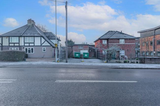 195 Pinner Road, Northwood, HA6 1DB 5