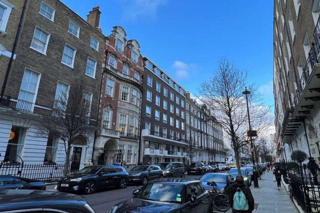 103-105 Harley Street, London W1G 6AJ 8