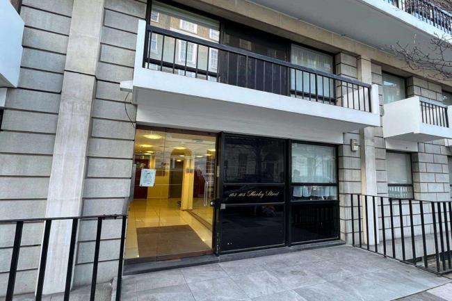 103-105 Harley Street, London W1G 6AJ 8