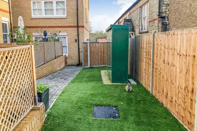 Tithe Lodge, 127 Estcourt Road, Watford WD17 2PY and Tulip Court, St John’s Road Watford WD17 1PW 6